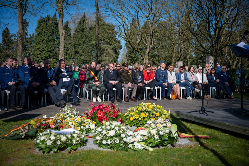 De huidige afbeelding heeft geen alternatieve tekst. De bestandsnaam is: 2025-04-05-133.jpg