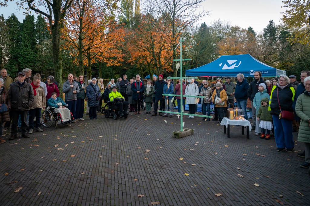 De huidige afbeelding heeft geen alternatieve tekst. De bestandsnaam is: 2025-11-01-9.jpg