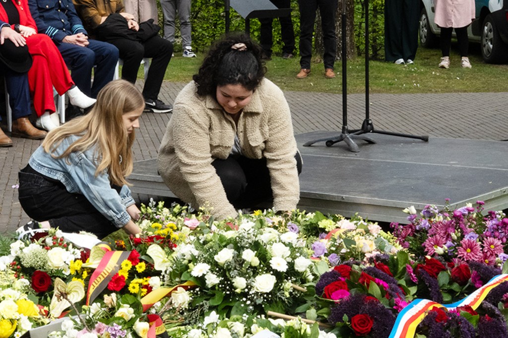 De huidige afbeelding heeft geen alternatieve tekst. De bestandsnaam is: 14.jpg